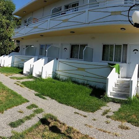 Solemar Apartments Rhodes Island Bagian luar foto